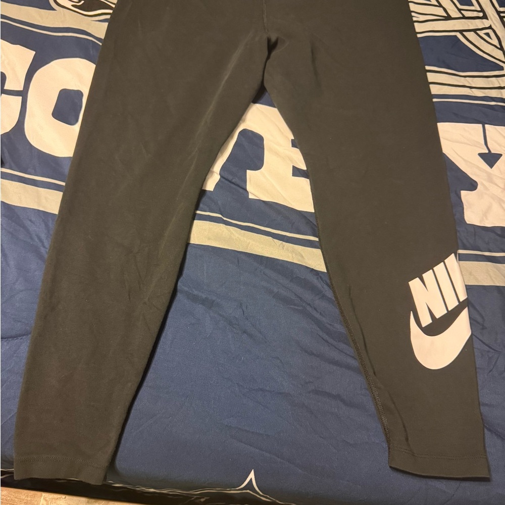 Nike Gray Leggings Versatile Athletic Wear